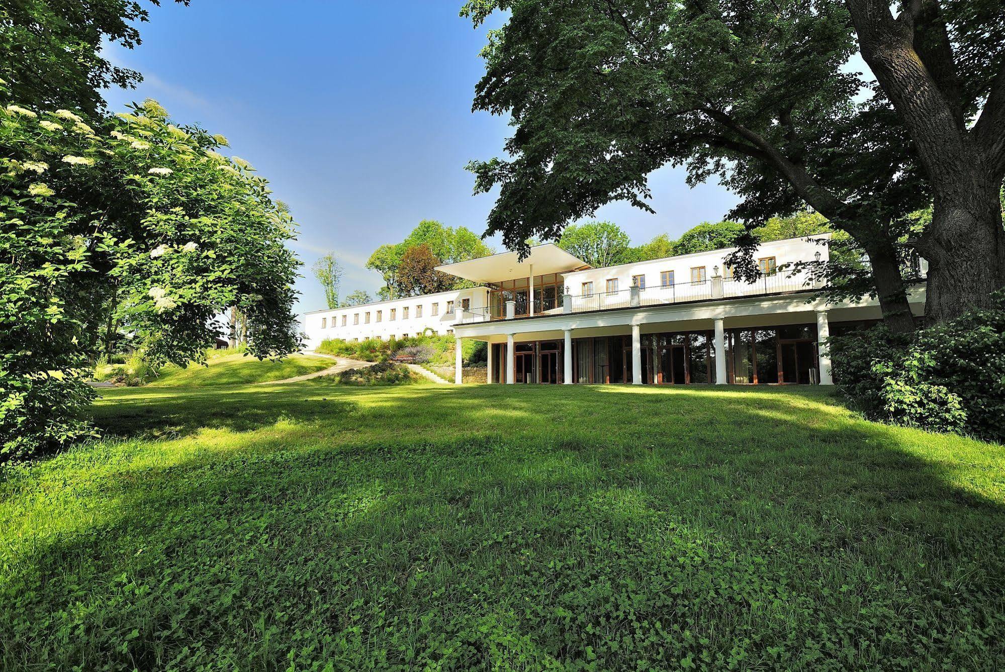 Schlosspark Mauerbach - Adults Only Exterior photo